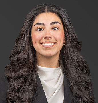 Nadeen Makhzoum Headshot